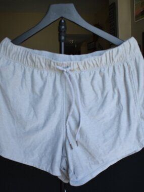 Athletic Works Shorts size large